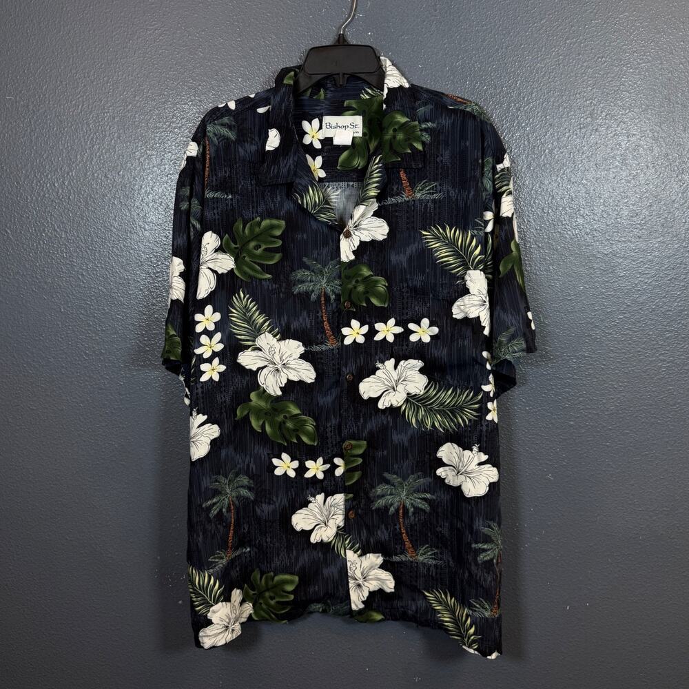 Bishop ST. Apparel XXL men’s blue short sleeve button up Hawaii Shirt